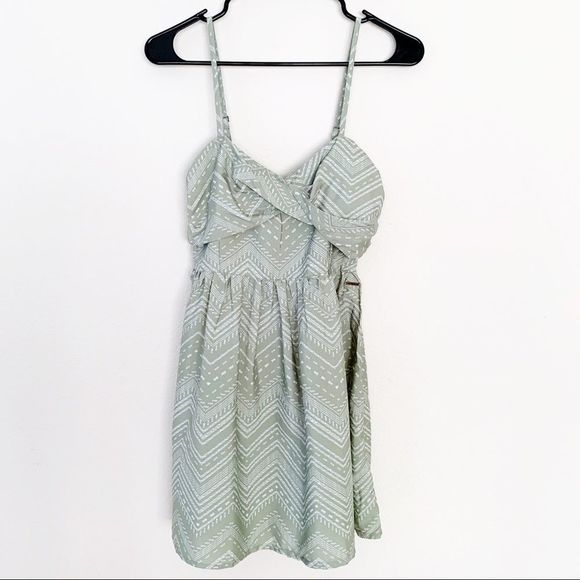 Roxy Chevron Printed Sweetheart Beach Sundress - Picture 1 of 7